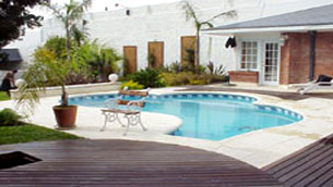 Piso de madera para piscinas